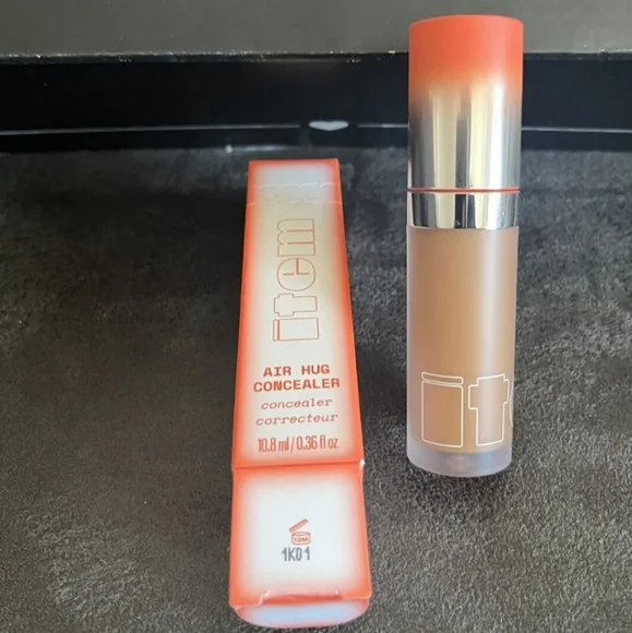 💙🌟🧚‍♀️3 LIGHT NEUTRAL Item Beauty MINI RARE Air Hug Concealer NWT - Picture 4 of 7